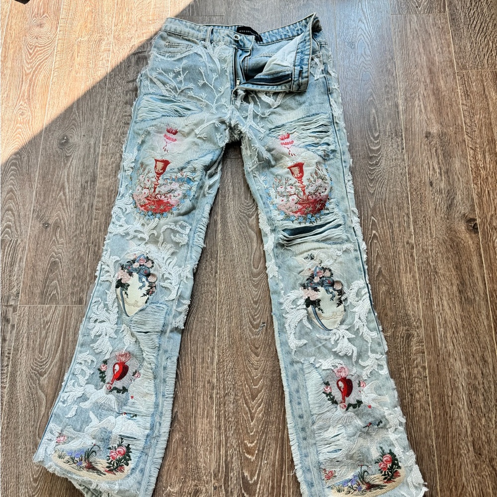 WHO DECIDES WAR CHALICE JEANS